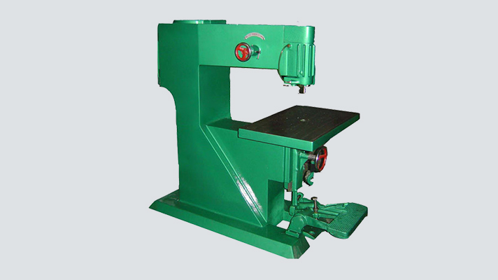 เครื่องเร้าเตอร์คอม้า