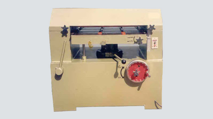 เครื่องไสไม้ 25 นิ้ว