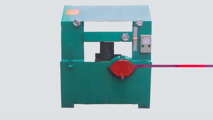 เครื่องไสไม้ 18 นิ้ว